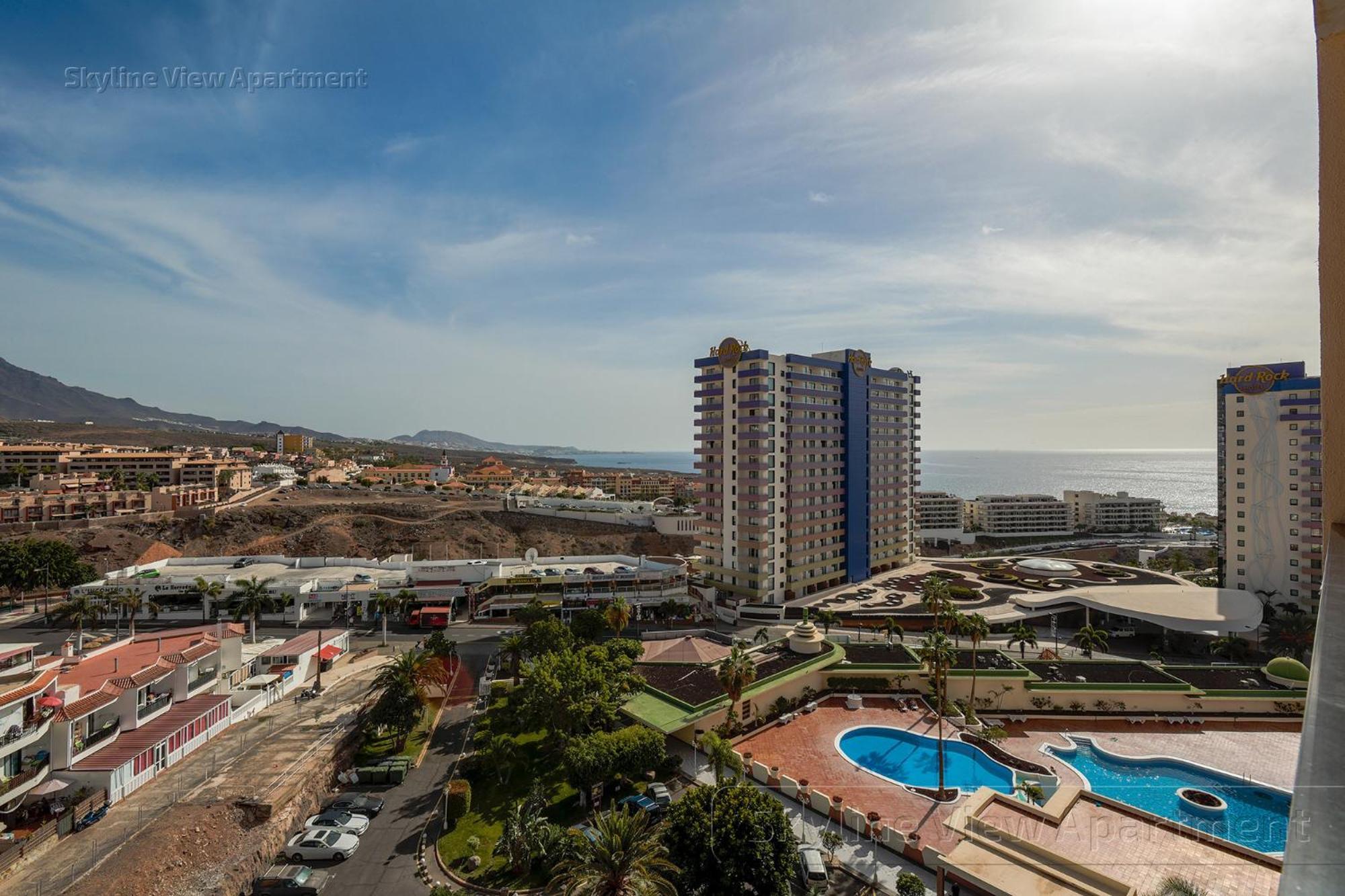 אדחה Skyline View Apartment - Free Private Parking Including & Guest Bonus מראה חיצוני תמונה