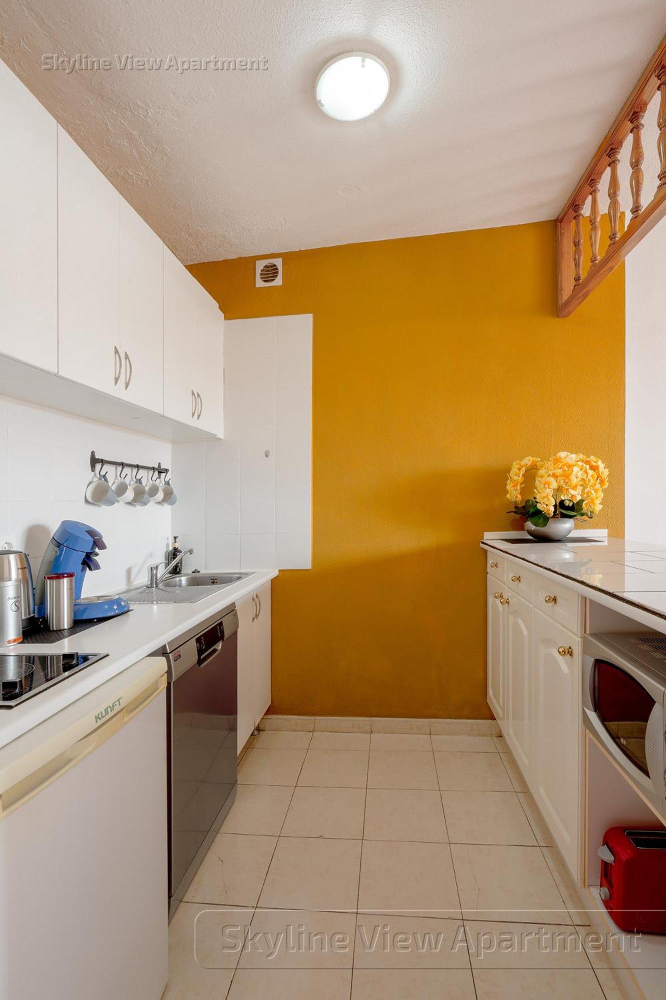 אדחה Skyline View Apartment - Free Private Parking Including & Guest Bonus מראה חיצוני תמונה
