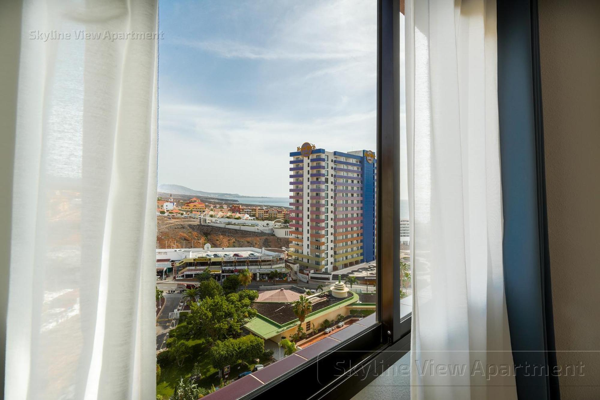 אדחה Skyline View Apartment - Free Private Parking Including & Guest Bonus מראה חיצוני תמונה
