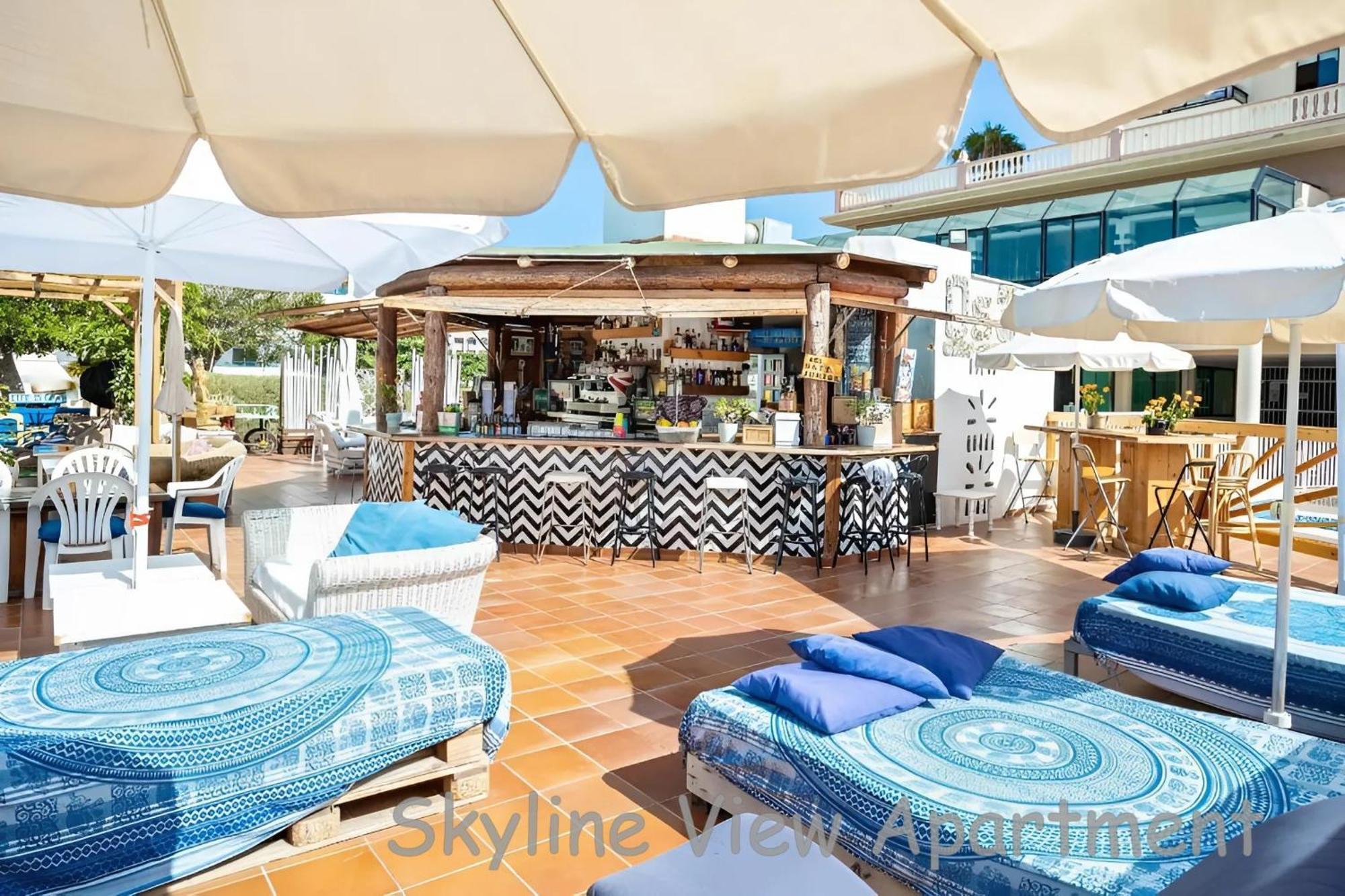 אדחה Skyline View Apartment - Free Private Parking Including & Guest Bonus מראה חיצוני תמונה